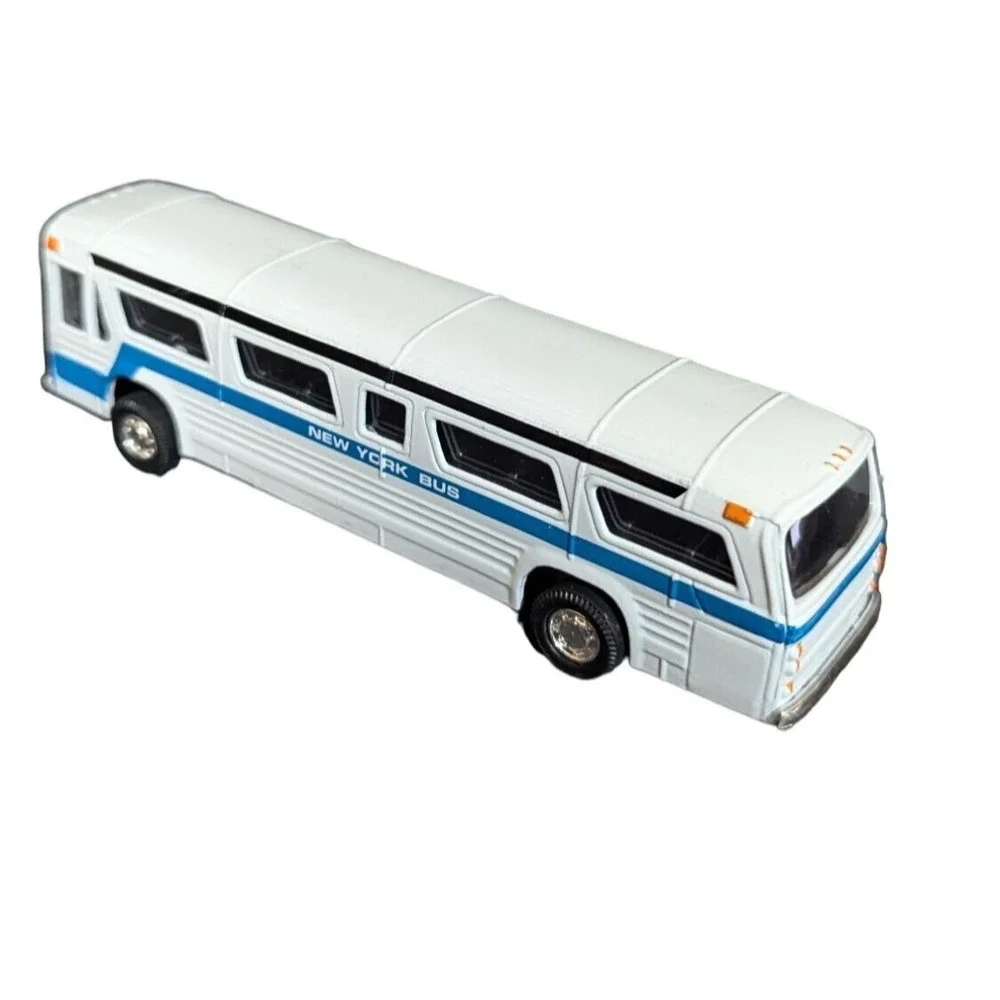 New York Bus Central‎ Station Diecast Model White Blue 5.5 Inch Transit Toy